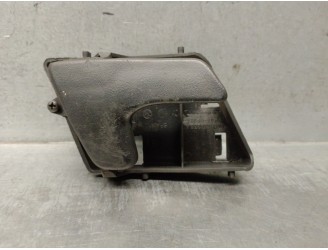 Replacement of right front interior door handle for Seat Ibiza (6K) 1.6 OEM IAM reference 6K0837222C 