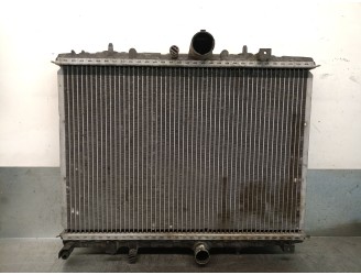 Recambio de radiador agua para peugeot 406 berlina (s1/s2) 1.8 16v cat referencia OEM IAM 9636170580 133068 150930360F03 BEHR