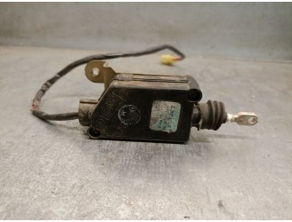 Recambio de motor cierre centralizado trasero izquierdo para kia pride station wagon 1.3 referencia OEM IAM KK14273350 KK1427335