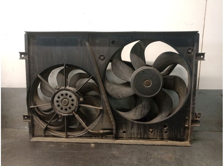 Recambio de electroventilador para volkswagen polo (9n1) 1.4 16v referencia OEM IAM 6Q0121207F 6Q0121207F 