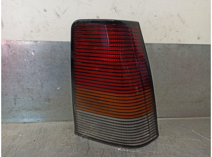 Recambio de piloto trasero derecho para opel kadett e referencia OEM IAM 395462  