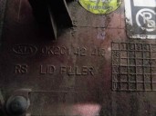 Recambio de tapa exterior combustible para kia carens 1.8 cat referencia OEM IAM 0K2C142410  ROJA