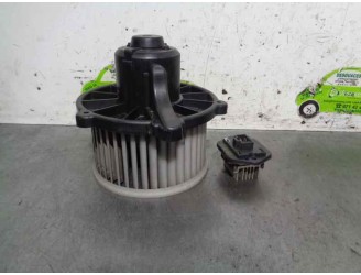 Recambio de motor calefaccion para kia carens 1.8 cat referencia OEM IAM 