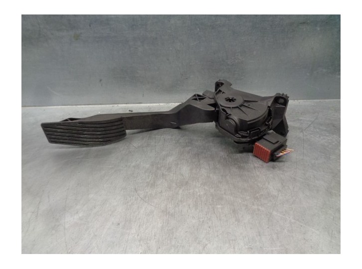 Recambio de potenciometro pedal para jeep compass (mp, m6, mv, m7) 1.3 referencia OEM IAM 51942423 6PV01017515 HELLA