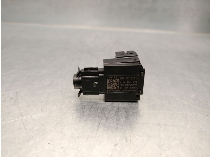 Recambio de sensor para audi a3 sportback (8ya, 8yf) 35 tfsi referencia OEM IAM 5WA907527A  6PT01440107