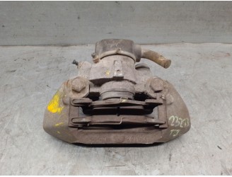 Replacement rear left brake caliper for Citroën Xsara (N1) 1.6 16V OEM IAM reference 4401A2 4401A2 BOSCH