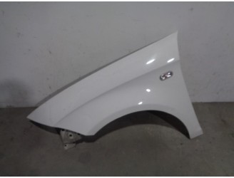 Recambio de aleta delantera izquierda para seat toledo (5p2) 1.6 referencia OEM IAM 5P0821021 BLANCA 
