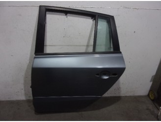 Recambio de puerta trasera izquierda para renault koleos 2.0 dci diesel fap referencia OEM IAM 2577035 821010028R 5 PUERTAS