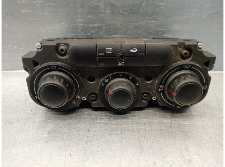 Recambio de mando calefaccion / aire acondicionado para seat toledo (5p2) 1.6 referencia OEM IAM 5P0820047 