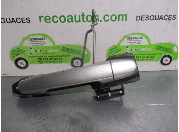 Recambio de maneta exterior delantera derecha para toyota avensis berlina (t25) 2.0 16v cat referencia OEM IAM   