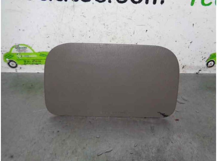 Recambio de airbag delantero derecho para kia carens 1.8 cat referencia OEM IAM K2C257K50B 