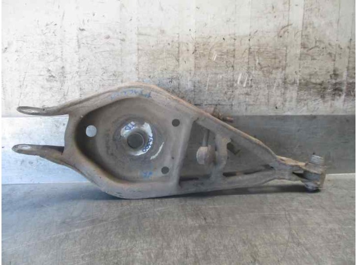 Recambio de brazo suspension inferior trasero derecho para bmw x3 (e83) 3.0 turbodiesel referencia OEM IAM 33303402536  
