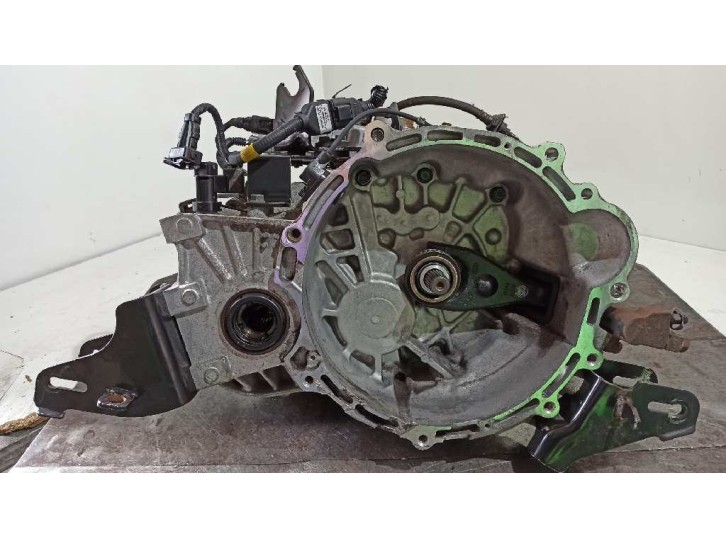 Recambio de caja cambios para kia cerato 1.6 cat referencia OEM IAM S61767 246680 TC70