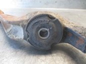 Recambio de brazo suspension superior delantero izquierdo para peugeot 309 1.6 referencia OEM IAM 