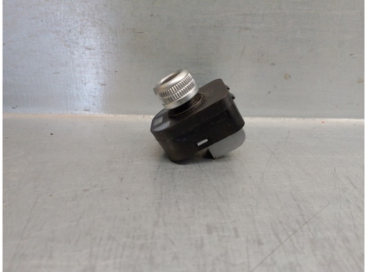 Recambio de mando retrovisor para audi a5 sportback (8t) 2.0 16v tdi referencia OEM IAM 8K0959565F 