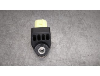 Recambio de sensor impacto para toyota yaris 1.3 16v cat referencia OEM IAM 898310D090 831AAY9CM DENSO