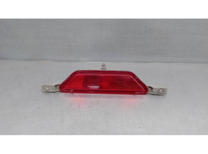 Replacement central rear light for Renault Koleos 2.0 dCi Diesel FAP OEM IAM reference 26580JY00A 