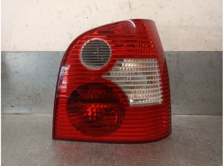 Recambio de piloto trasero derecho para volkswagen polo (9n1) 1.4 16v referencia OEM IAM 6Q6945096G 6Q6945096G 