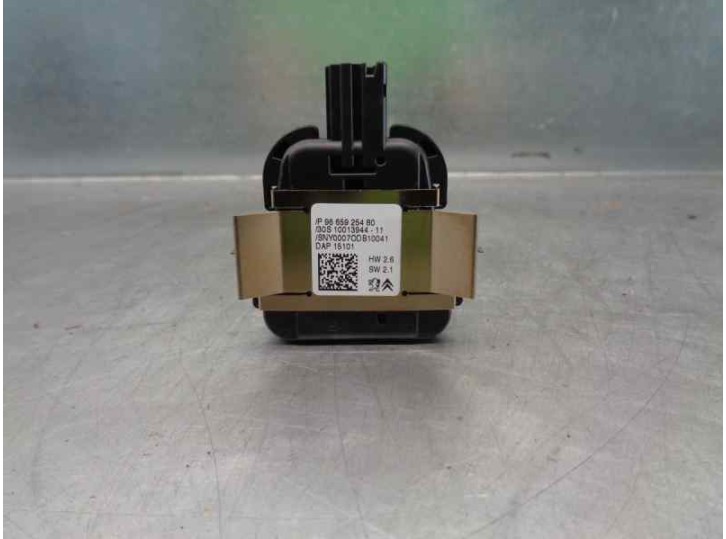 Replacement rain sensor for Citroën C4 Grand Picasso 1.6 e-HDi FAP OEM IAM reference 9665925480 