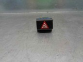 Replacement hazard warning switch for Citroën C4 Grand Picasso 1.6 e-HDi FAP OEM IAM reference 9678101877 