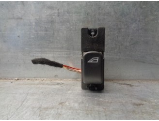 Recambio de mando elevalunas trasero izquierdo para jaguar xj 4.2 v8 32v cat referencia OEM IAM 2W9314717AA 4 PINES 4 PUERTAS