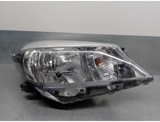Recambio de faro derecho para toyota yaris 1.3 16v cat referencia OEM IAM 811300D450 5 PUERTAS
