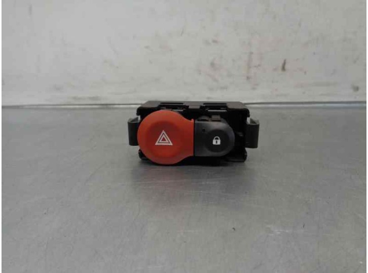 Recambio de warning para renault clio grandtour 1.5 dci diesel cat referencia OEM IAM 8200214895A  