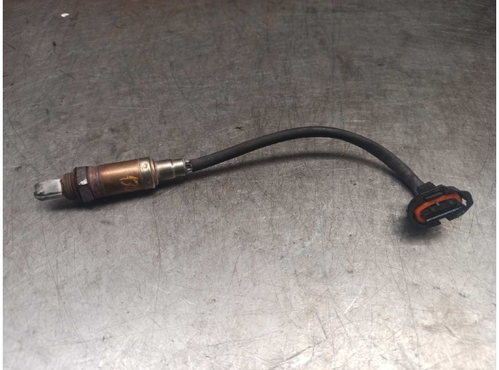 Replacement lambda sensor for Opel Astra G Saloon 1.6 CAT (Z 16 SE / L55) OEM IAM reference 25335280 0258005225 BOSCH