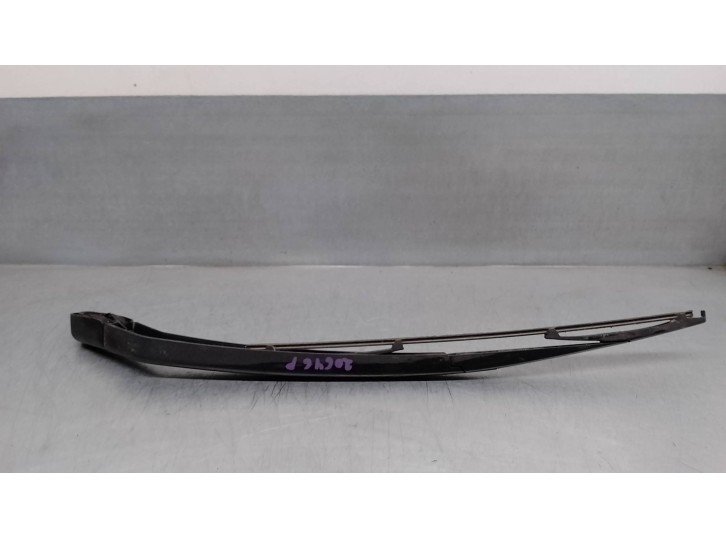 Replacement rear wiper arm for Renault Koleos 2.0 dCi Diesel FAP OEM IAM reference 28781JY00A 