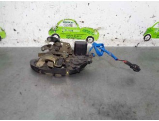 Recambio de cerradura puerta trasera derecha para kia carens 1.8 cat referencia OEM IAM 0K2FA72310 2 PINES 5 PUERTAS