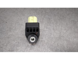 Recambio de sensor impacto para toyota yaris 1.3 16v cat referencia OEM IAM 898310D090 831AAYJR3 DESNO