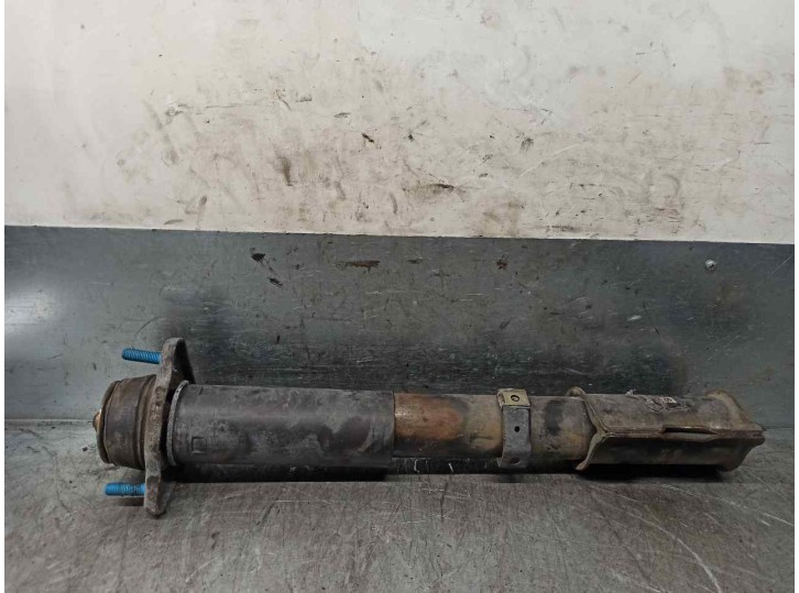 Recambio de amortiguador delantero izquierdo para ford transit 2.5 diesel referencia OEM IAM 92VB18077BE 