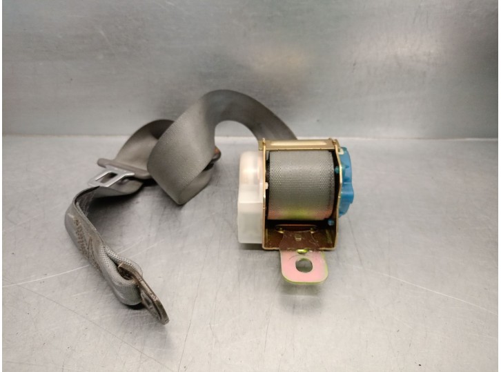 Recambio de cinturon seguridad trasero izquierdo para hyundai getz (tb) 1.3 i referencia OEM IAM 898101C000LT 898101C000LT 