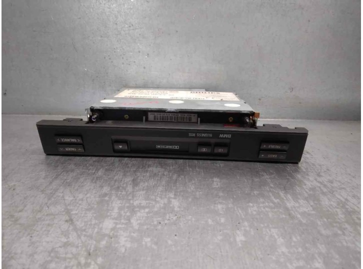Replacement audio system / radio CD for BMW 5 Series Saloon (E39) 2.2 24V cat OEM IAM reference 65128374997 00396493106890 PH