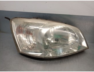 Recambio de faro derecho para hyundai getz (tb) 1.3 i referencia OEM IAM 921201C010 921201C010 