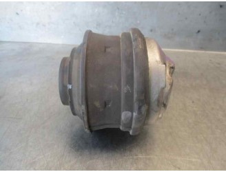 Recambio de soporte motor derecho para mercedes-benz clase c (w202) berlina 2.2 diesel cat referencia OEM IAM  3618235207 CORTEC