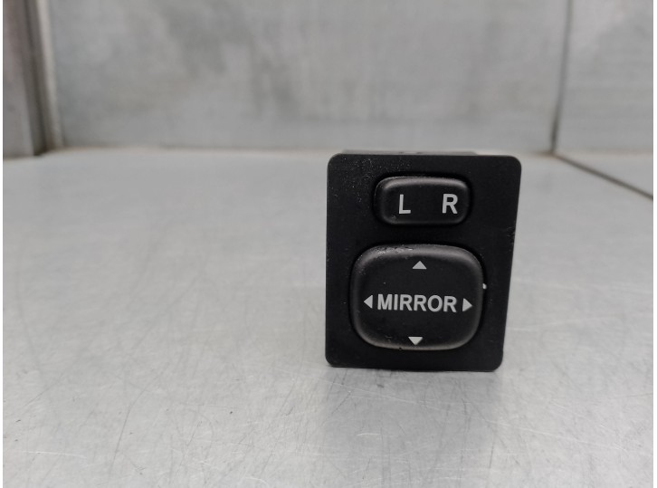 Recambio de mando retrovisor para toyota yaris 1.3 16v cat referencia OEM IAM 769746E  