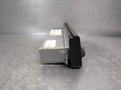 Replacement audio system / CD radio for BMW 5 Series Saloon (E39) 2.2 24V CAT OEM IAM reference 65828361087 902201686239 PHIL