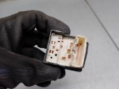 Recambio de mando retrovisor para toyota yaris 1.3 16v cat referencia OEM IAM 769746E 