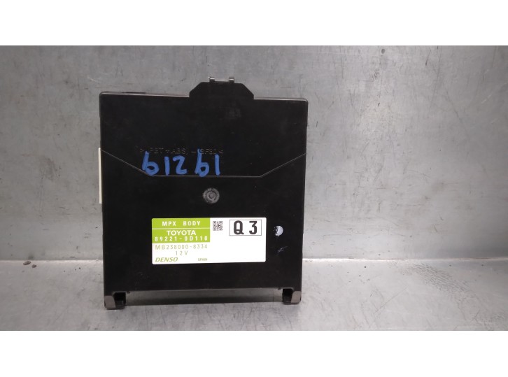 Recambio de modulo electronico para toyota yaris 1.3 16v cat referencia OEM IAM 892210D110 MB2380008334 DENSO