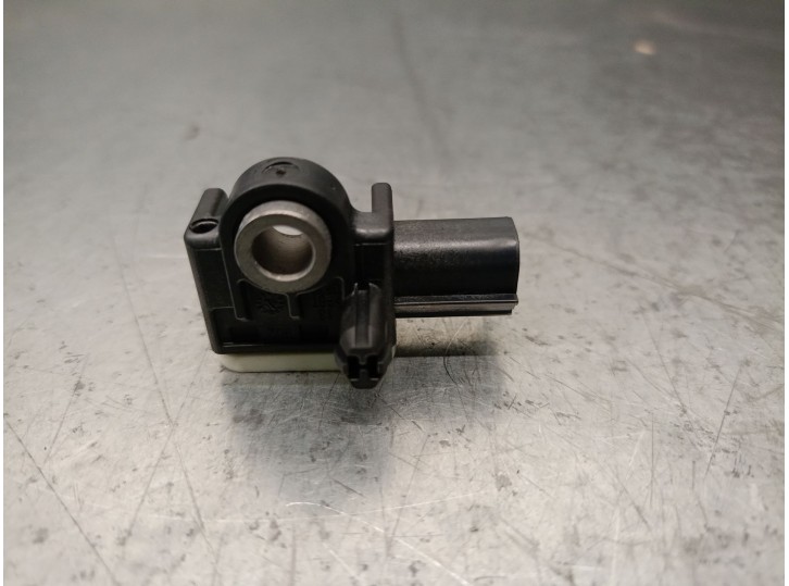 Recambio de sensor impacto para ford focus iii turnier 1.0 ecoboost referencia OEM IAM F1ET14B345AA BOSCH