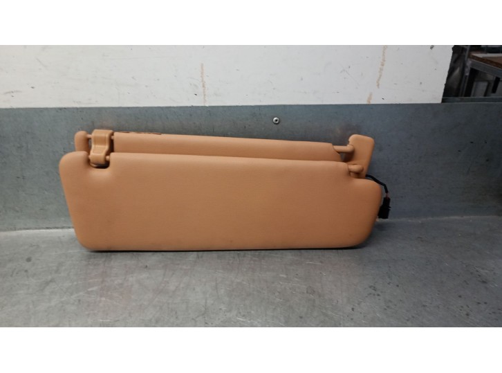 Replacement left sun visor for Porsche Cayenne (9PA) 3.2 OEM IAM reference 7L5857551CF 95573113502 