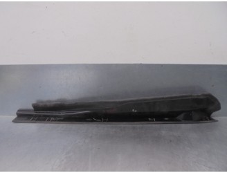 Recambio de moldura para bmw serie 3 touring (g21) 2.0 16v turbodiesel referencia OEM IAM 51767419386  