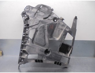 Recambio de molduras traseras para bmw serie 3 touring (g21) 2.0 16v turbodiesel referencia OEM IAM 51127427995  