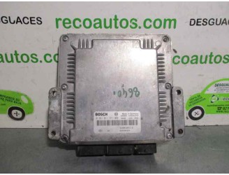 Replacement engine ECU for Renault Laguna II (BG0) 2.2 dCi turbodiesel OEM IAM reference 8200309318 0281011571 BOSCH