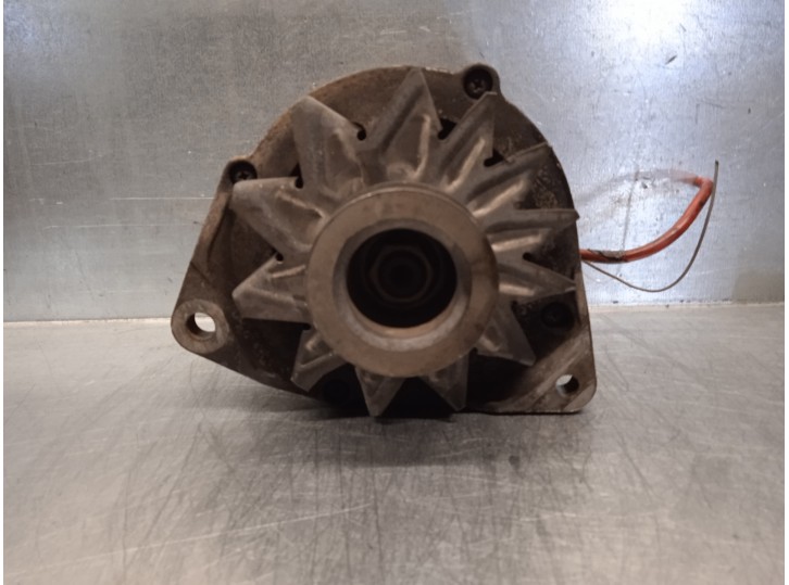Replacement alternator for Fiat Tempra Sedan (159) 1.6 CAT OEM IAM reference 0120469940 0120469940 BOSCH