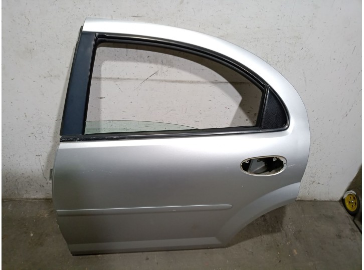Recambio de puerta trasera izquierda para chrysler sebring (jr) 2.0 referencia OEM IAM 466 466 