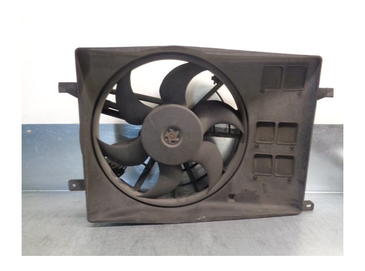 Recambio de electroventilador para saab 9-3 berlina 2.2 16v tid cat referencia OEM IAM 4237046 