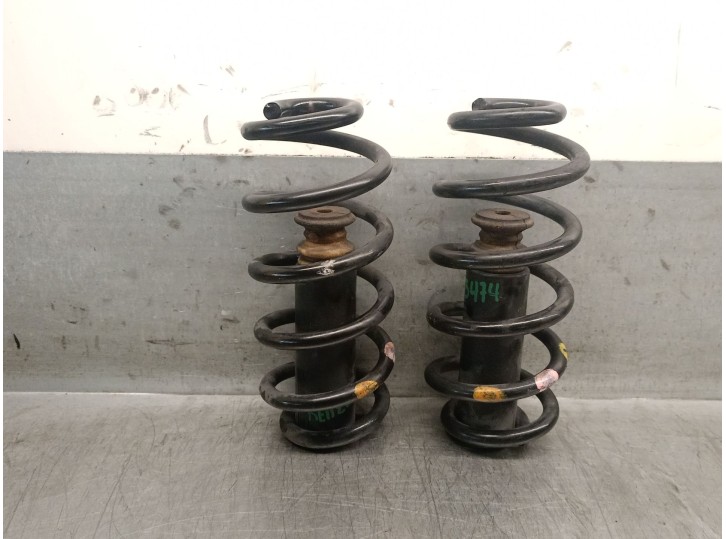 Recambio de muelle amortiguacion para smart forfour hatchback (453) 0.9 (453.044, 453.053) referencia OEM IAM A4533245904 A45332