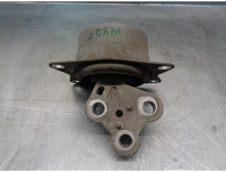 SOPORTE MOTOR IZQUIERDO 51768781 